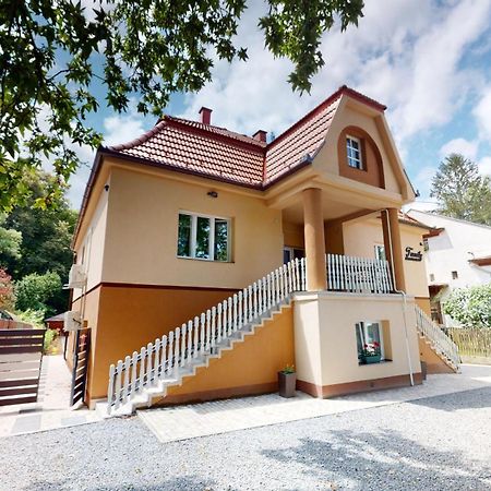 Family Apartman Miskolc Ngoại thất bức ảnh